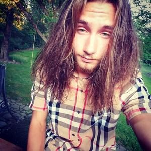 Meet your Posher, Ryan